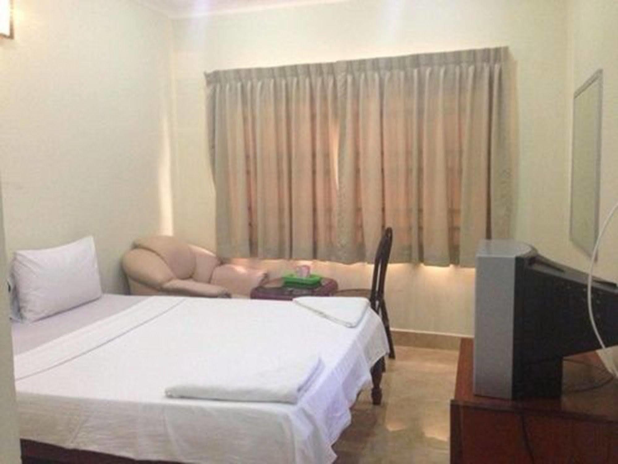 Homeland Guesthouse พนมเปญ ภายนอก รูปภาพ
